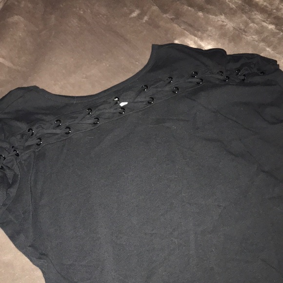 Fabletics Athletic T-shirt - Picture 2 of 3